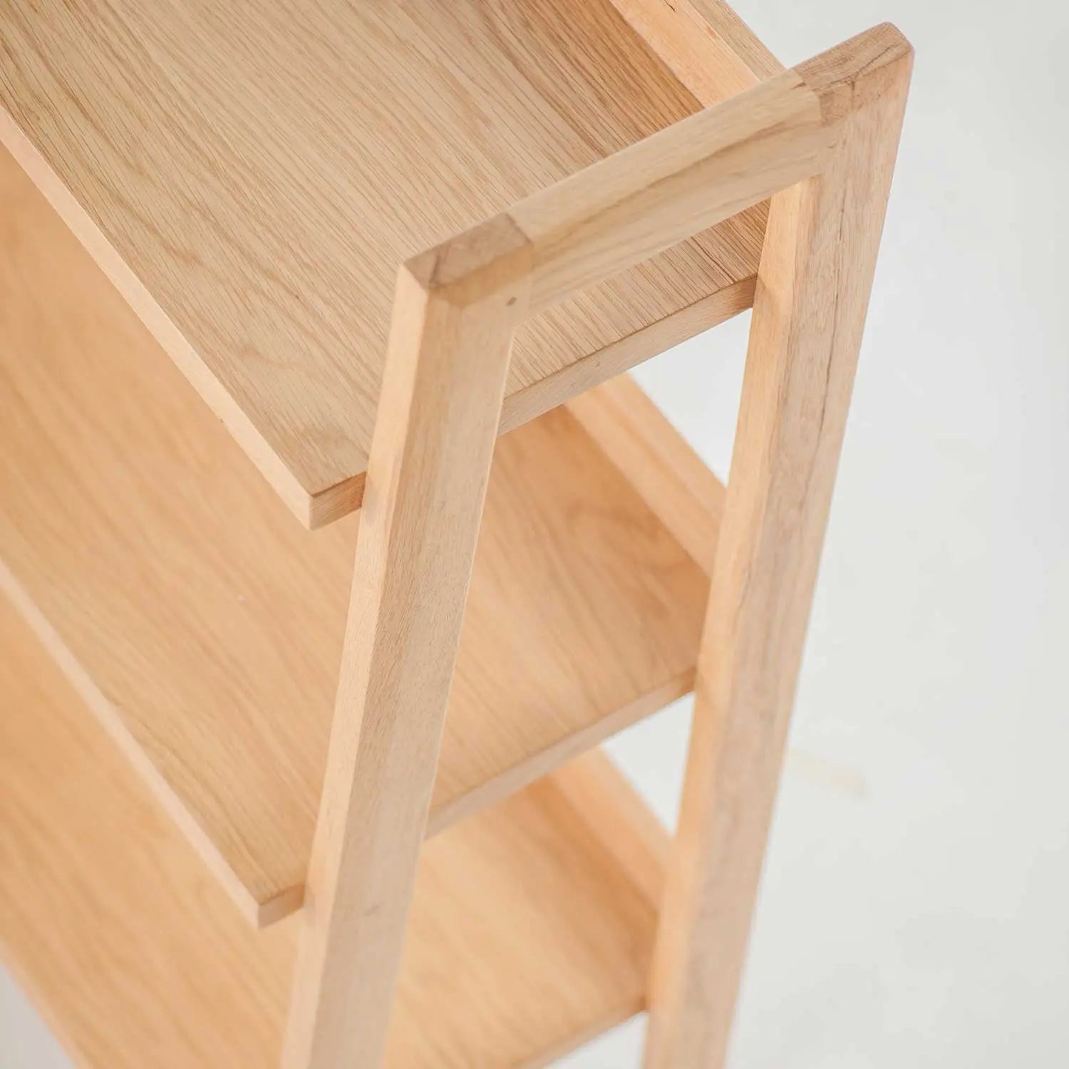 Alto Low Bookcase Oak   Wintons Teak