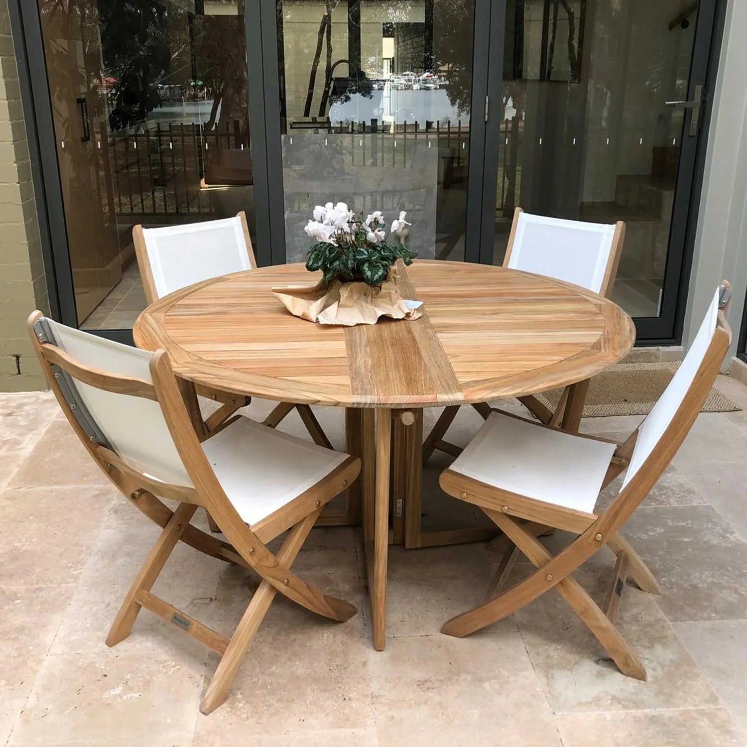 Alto Round Outdoor Table   Wintons Teak