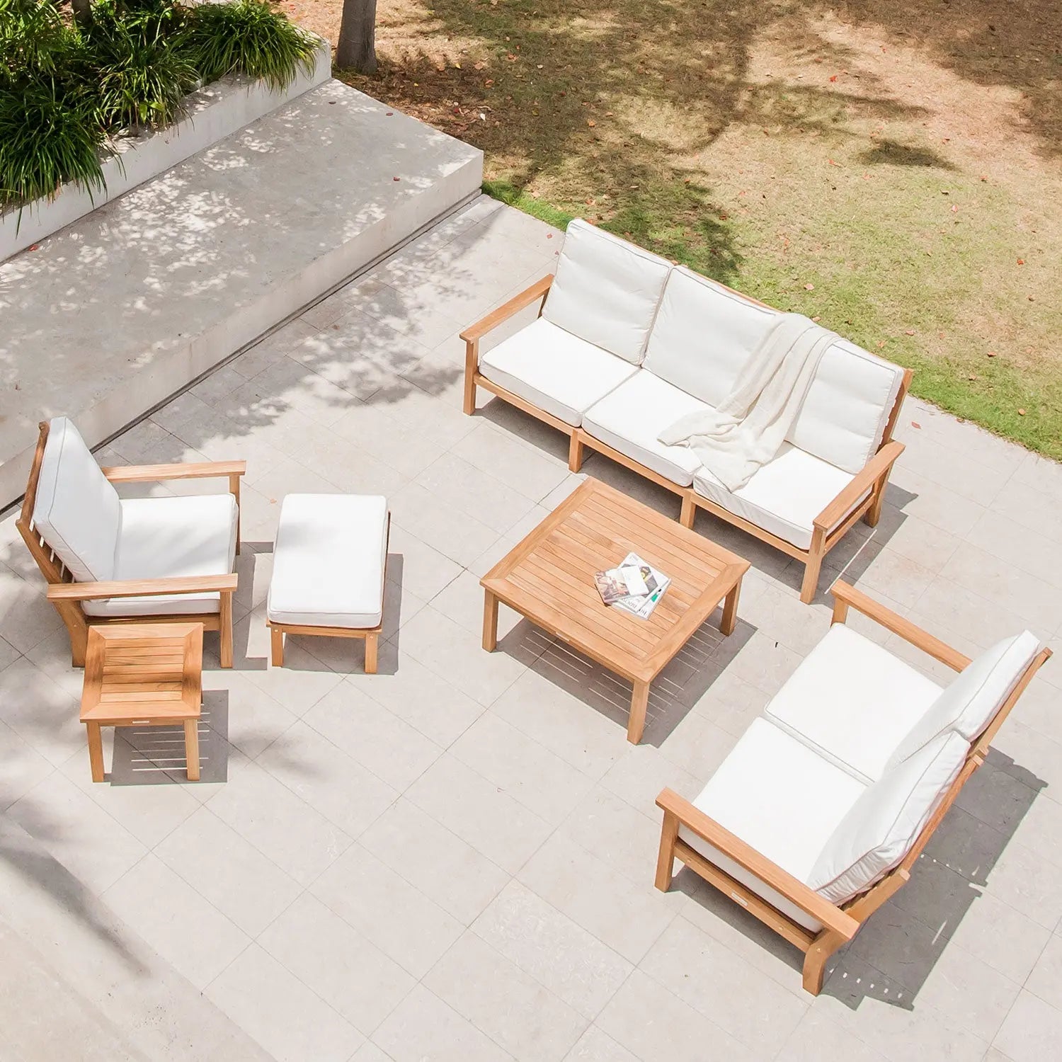 Manhattan Outdoor Sofa   Wintons Teak