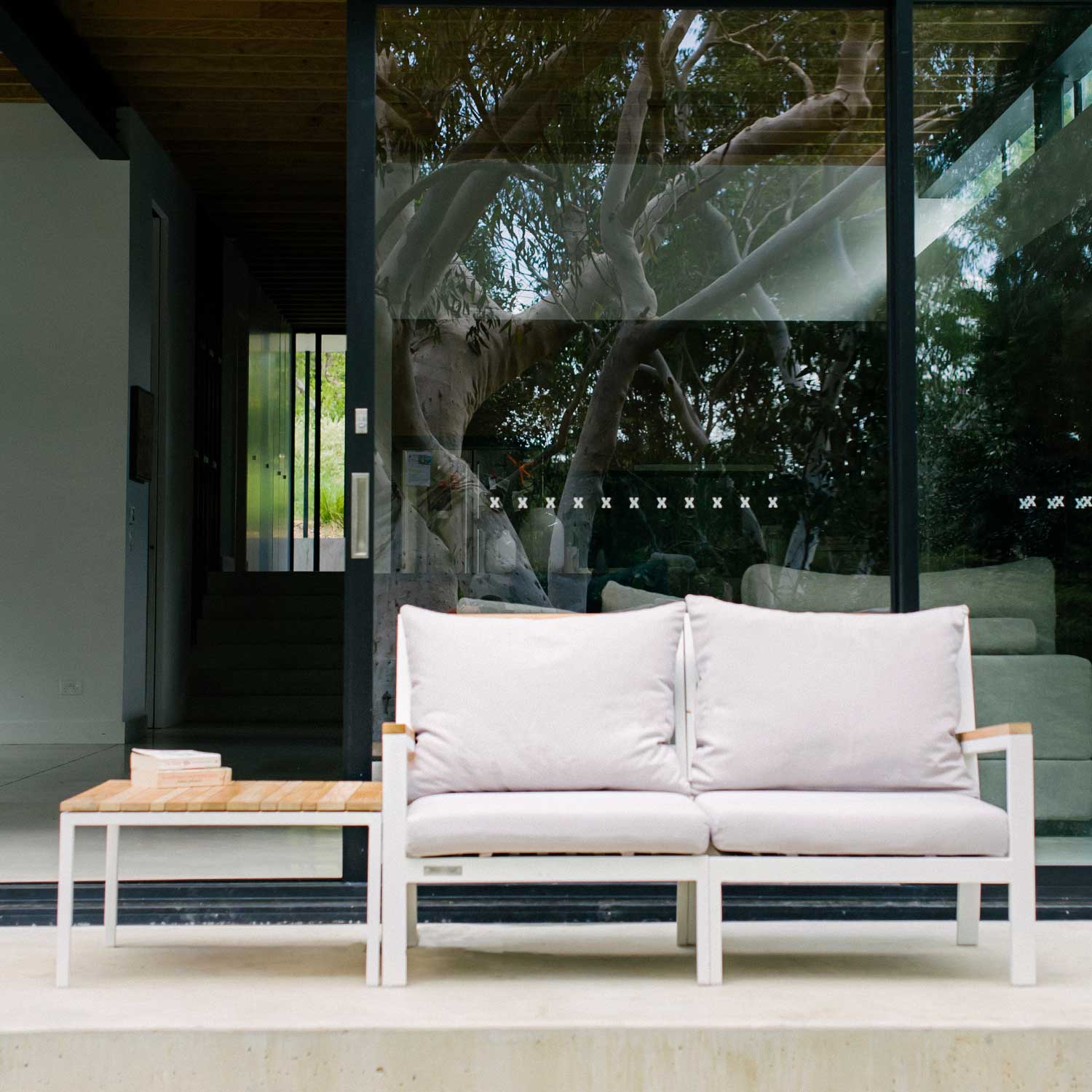 Abacus Alu Sofa White