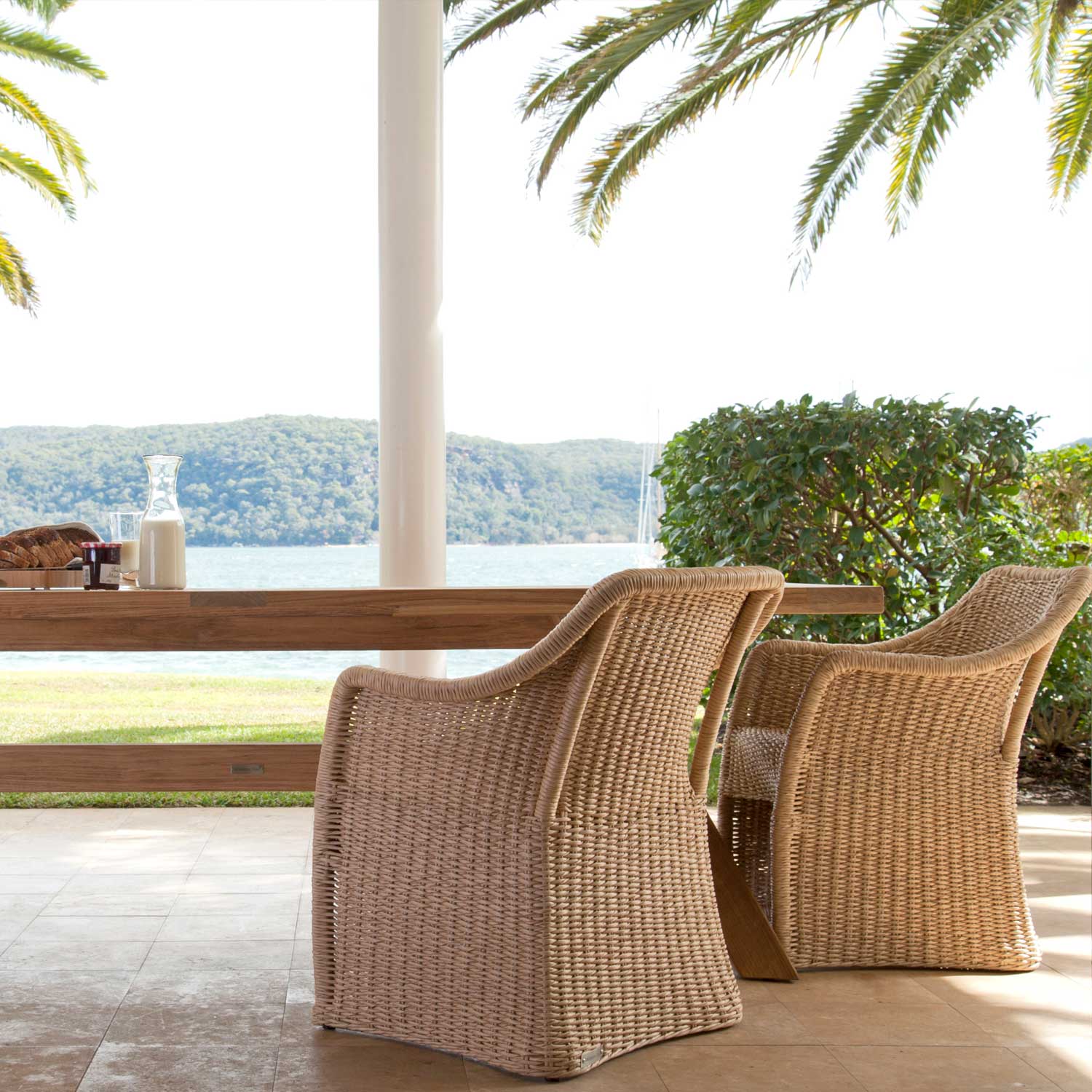 Elan Armchair PT1